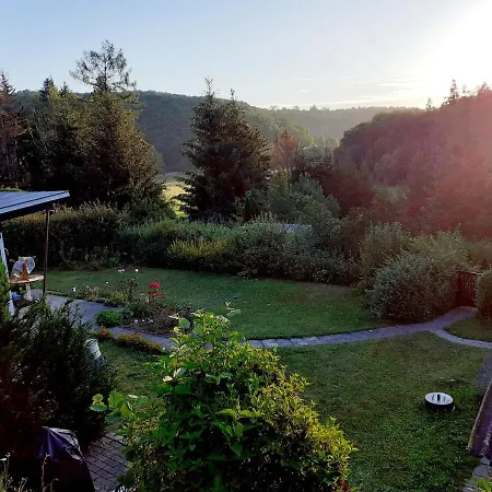 Talblick 2 -- Ihr Zuhause Mitten Im Idyllischen Tal Ferienhaus *